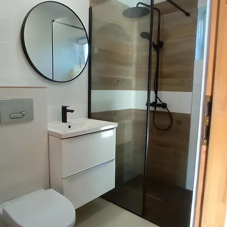 Dom Z Pieknymi Widokami Na Jezioro Rynskie Ilasy.