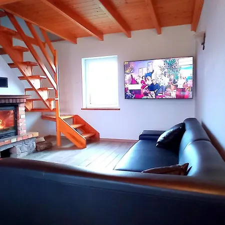 Dom Z Pieknymi Widokami Na Jezioro Rynskie Ilasy. Feriehus