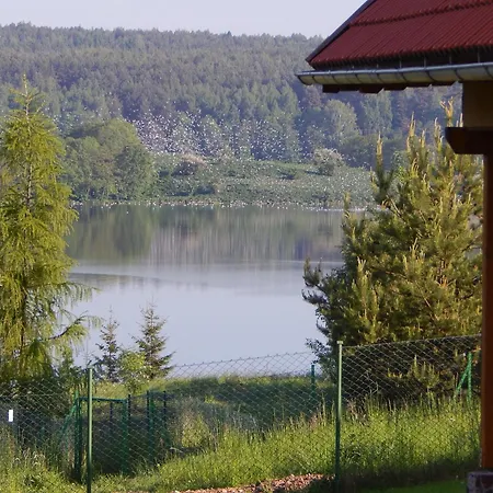 Dom Z Pieknymi Widokami Na Jezioro Rynskie Ilasy. Feriehus Rybical