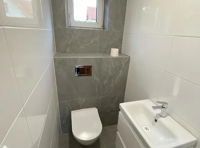 Dom Z Pieknymi Widokami Na Jezioro Rynskie Ilasy. Prázdninový dům Rybical